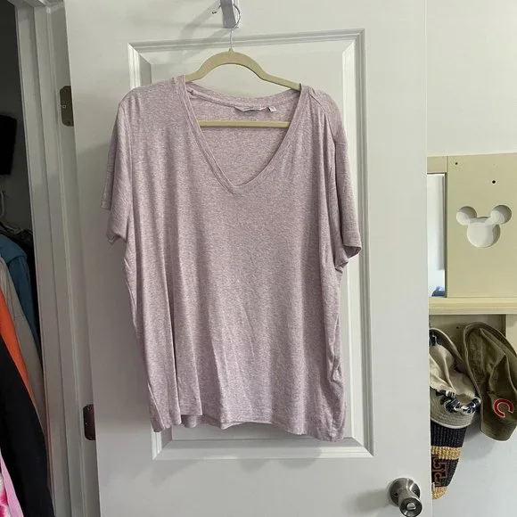 Vineyard Vines Cotton V-Neck, 2X - Picture 1 of 3